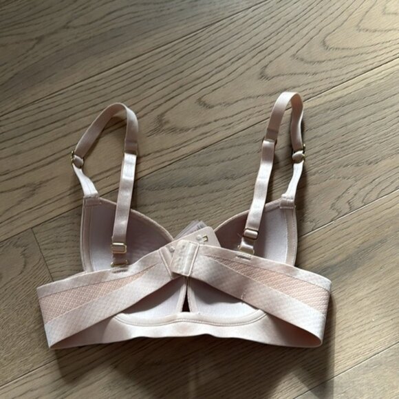 Stella McCartney Mesh Supernatural bra no-wire deep V plunging Bra - Picture 3 of 6